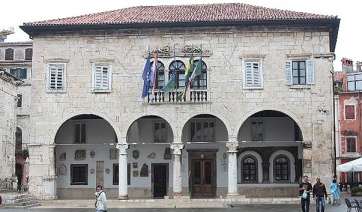 Pula Town Hall