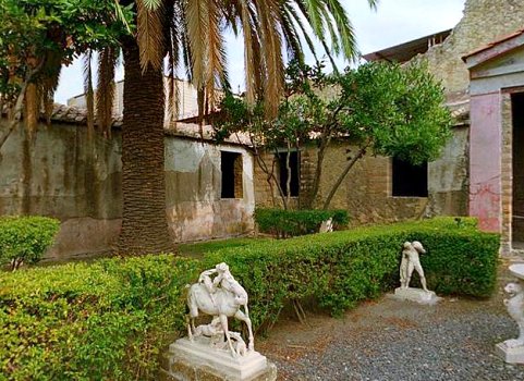 House of the Deer (Casa del Cervi) (Herculaneum)