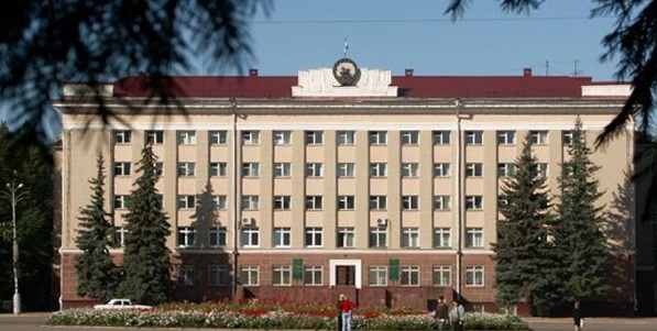 Октябрьский