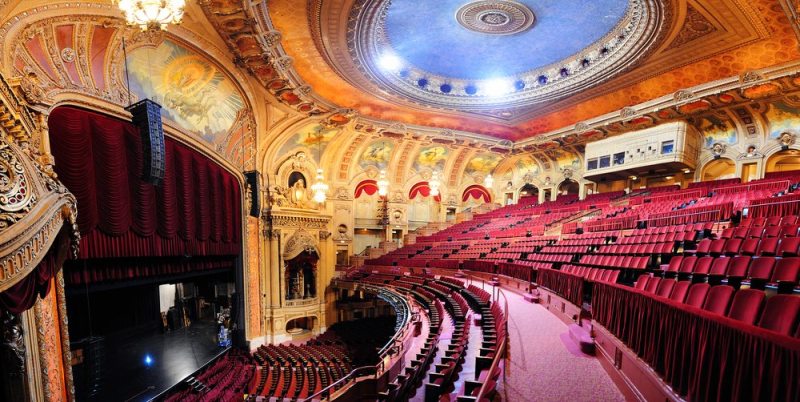 Театр Чикаго (Chicago Theatre)